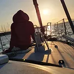 Botel Super Castor - Sur Un Grand Voilier Chauffe Au Vieux Port By Nuits Au Port *